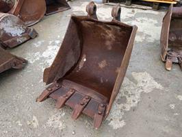 BUCKET 600MM