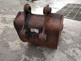 BUCKET 600MM